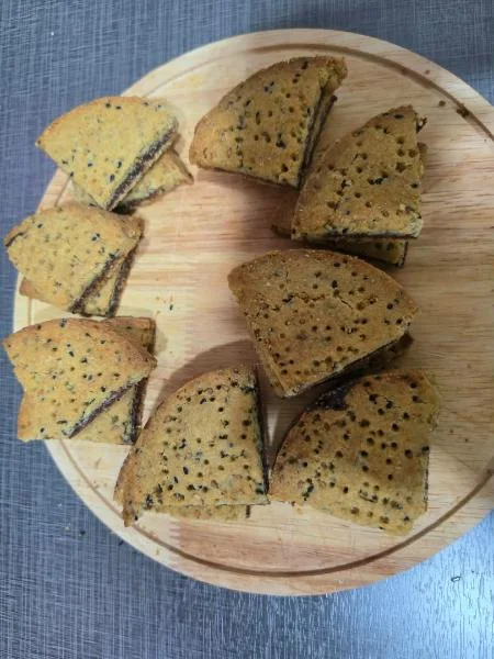 كعك محشي نص